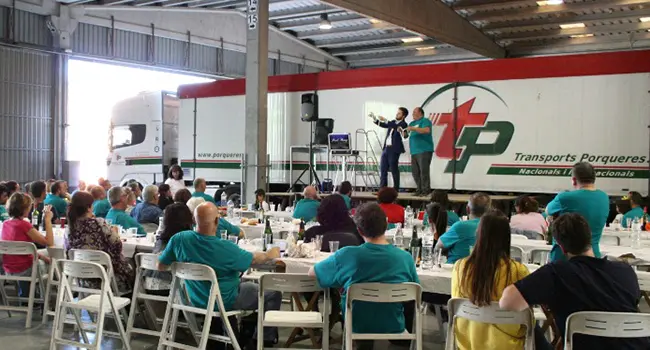 A trade show in Barcelona is enjoying magician and mind reader Paul Henry